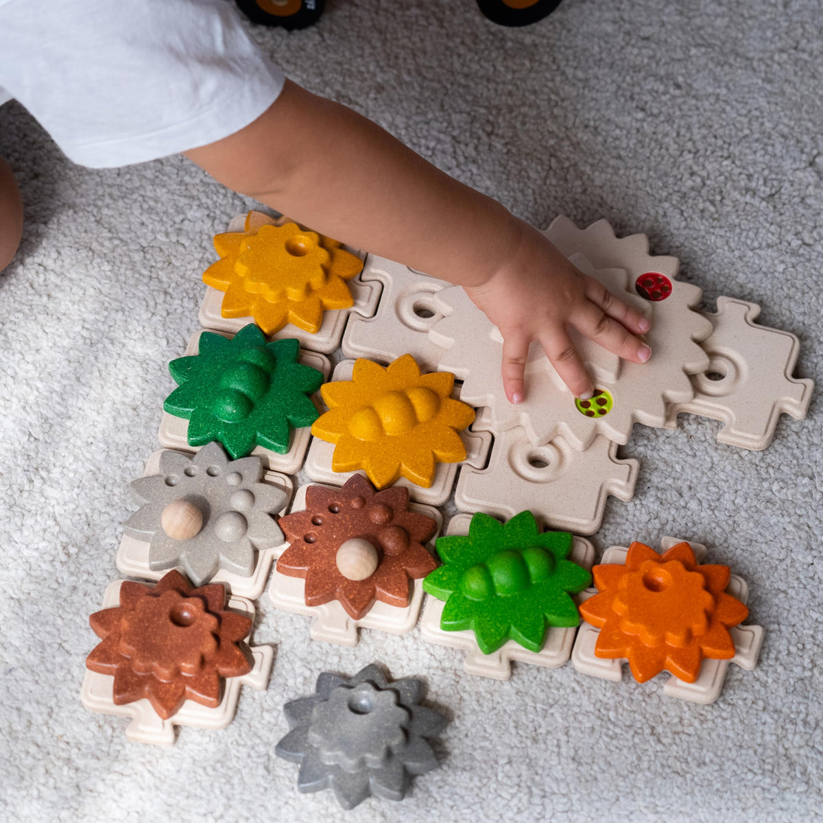 Wooden Construction Gears Puzzle Tool Learning Set